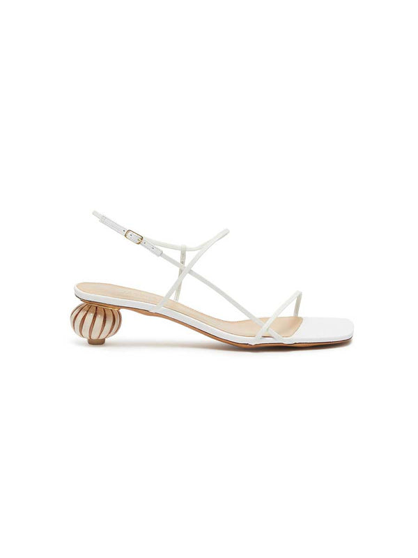 Shop the preloved Les Sandales Ball Heel low heeled sandals in white leather by Jacquemus