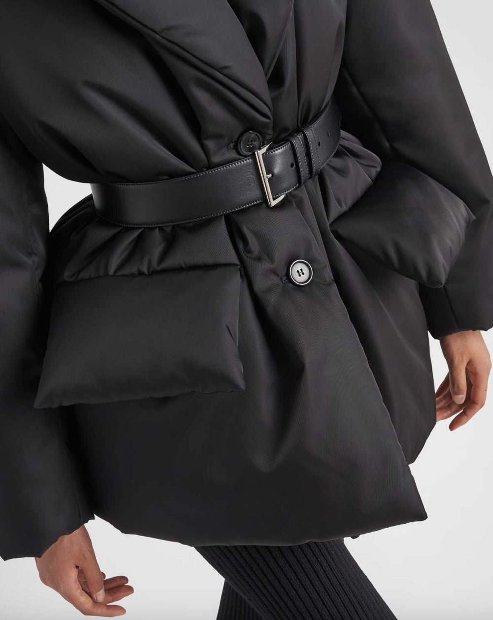 PRADA【入手困難】ベルト付 ☆Re Nylon ダウンジャケット PRADA》Re-Nylonクロップドダウンジャケット (PRADA/ダウン